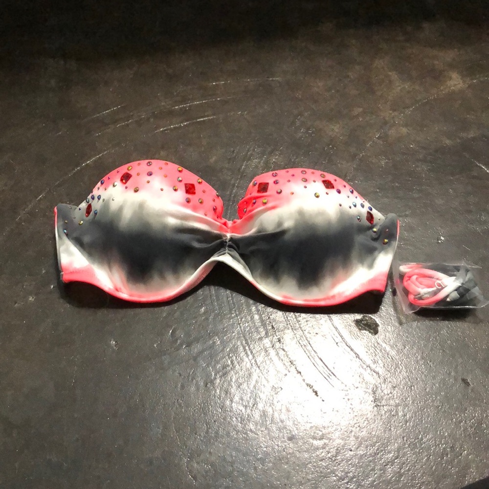 Bikini top